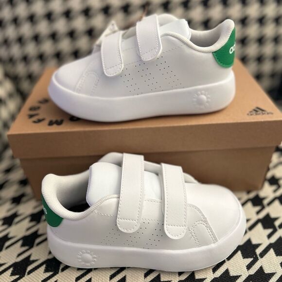 Adidas Advantage Toddler Shoe- Size 10K - Picture 2 of 8